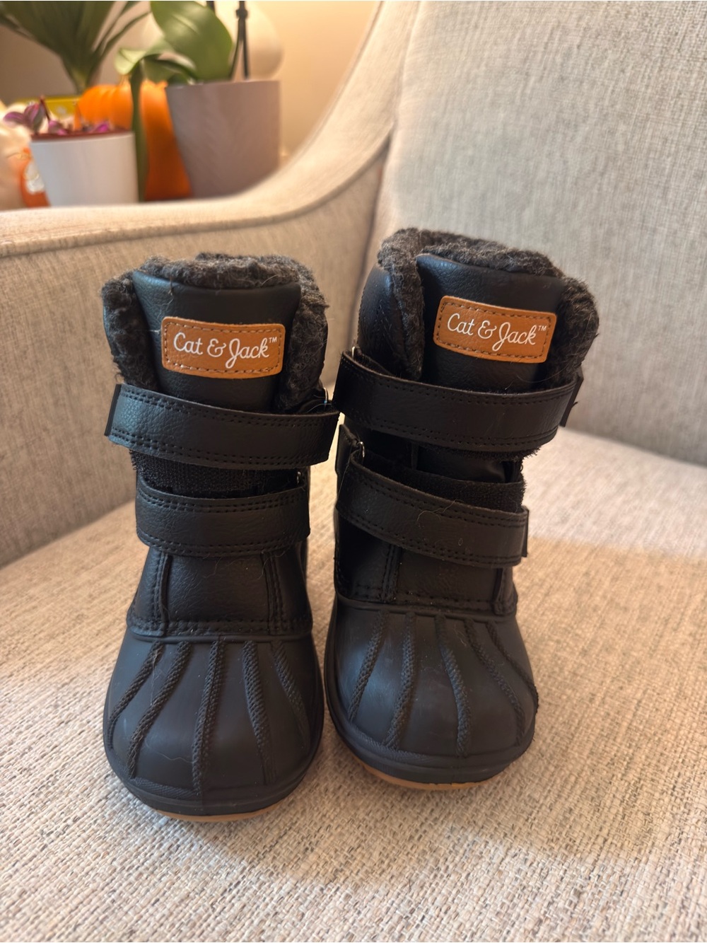 Cat & Jack Black Kids Waterproof Winter Boots with Faux Fur Trim